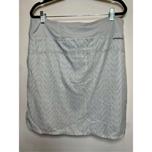 PATAGONIA Women's Tech Fishing Skort size L NWOT - Picture 13 of 16